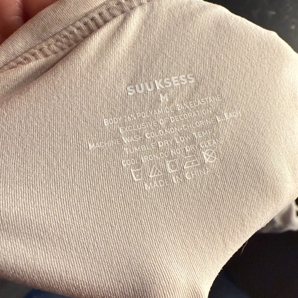 Chic Cream Ruched Blouse - Picture 2 of 2